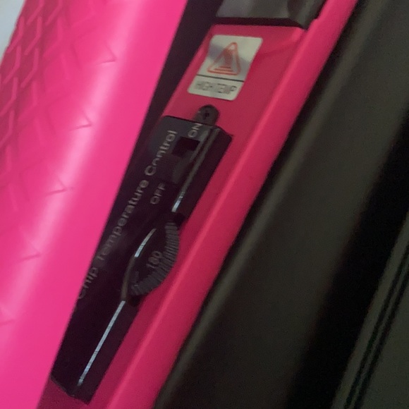 Ceramic Pink Hair Straighter - Picture 4 of 5